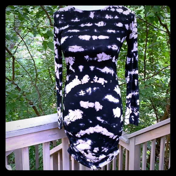 GYPSY BODY CONTOUR DRESS S-S - Picture 5 of 12